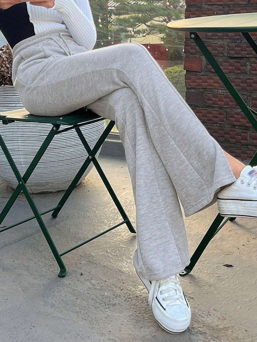 DAZY 纯色抽绳腰部开衩下摆女式慢跑运动裤 - 淺灰色 - 查看 1