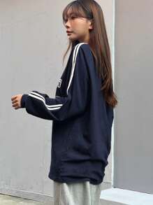 DAZY Camiseta Con Mangas Raglán Y Cinta De Contraste Con Gráficos De Letras - Azul Marino - Ver 2