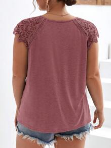 SHEIN Frenchy Talla grande Camiseta con encaje en contraste de manga raglán - Rosa vieja - Ver 2