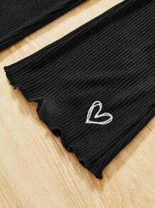 SHEIN 女小童2入組愛心刺繡木耳邊喇叭褲