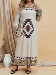 EMERY ROSE Plus Geo Print Tee Dress - Khaki - View 3