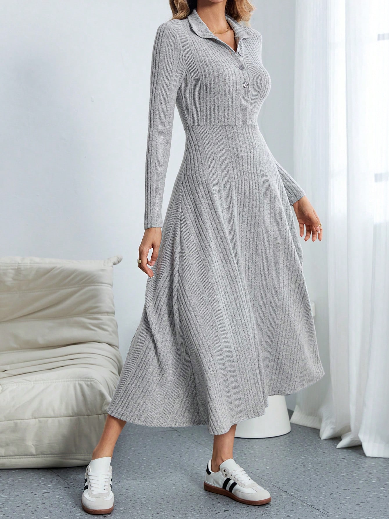 فستان طويل فضفاض عادي بياقة مستديرة للمراهقات، بتص...