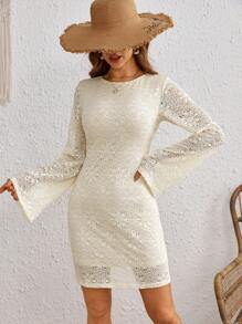 SHEIN VCAY Ca-vát Backless Tua Ca-vát Backless Tay áo kèn  Ren Đầm - Màu be - Xem 2