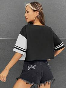 SHEIN EZwear 字母圖案雙色落肩袖短款襯衫 - 黑與白 - 查看 2