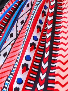 SHEIN 女小童幾何印花荷葉邊喇叭袖前蝴蝶結洋裝 - 黑色 - 查看 5