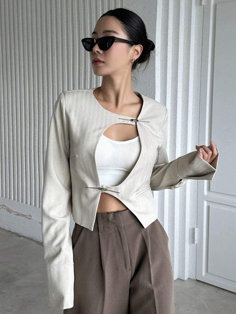 Solid Button Detail Cutout Crop Blazer Business Attire