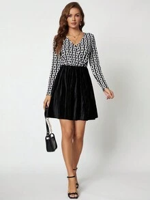 SHEIN Clasi 幾何印花疊領洋裝 - 黑與白 - 查看 3