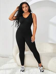 Plus Solid Crisscross Backless V Neck Sports Jumpsuit - Black - View 4
