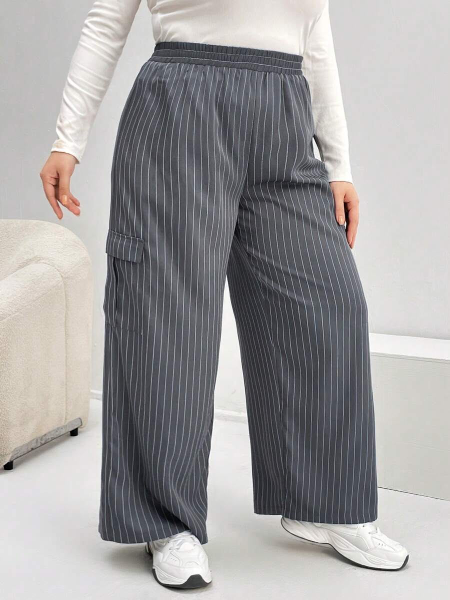 SHEIN Essnce 大碼條紋印花側翻蓋口袋闊腿褲 - 灰色 - 查看 1