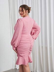 SHEIN Privé Talla grande Vestido de manga farol fruncido bajo con fruncido - Rosa - Ver 2