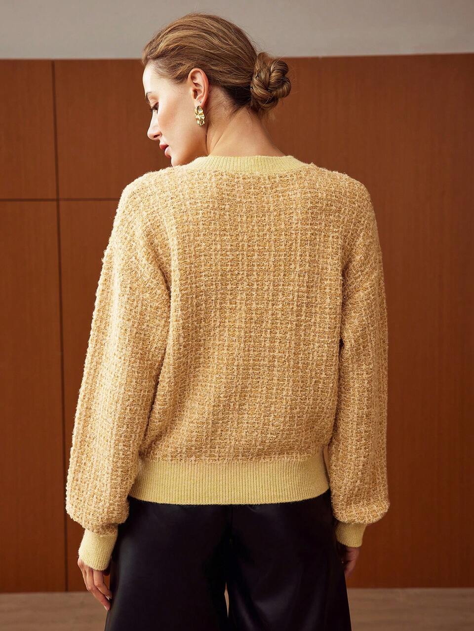 MOTF TEXTURED KNIT CREWNECK SWEATER