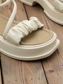 女式雙穿厚底坡跟涼鞋,2023新款夏季風格沙灘涼鞋,羅馬風格露趾拖鞋,休閒 - 米色 - 查看 6