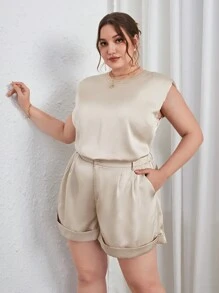 SHEIN Privé 大碼素色墊肩背心上衣和卷邊短褲 - 杏色 - 查看 1