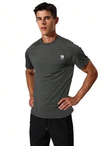 Manfinity Sport Corelite Quần áo đi bộ nam mẫu Tee - Màu xám đen - Xem 1