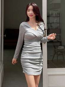 DAZY 素色雞心領口緊身洋裝 - 淺灰色 - 查看 5