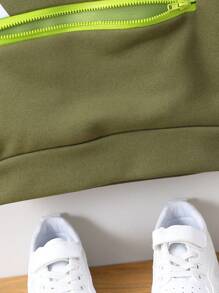 SHEIN Young Boy Cartoon Graphic Zipper Detail Hoodie - Army Green - View 5