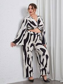 SHEIN Privé Plus Allover Print Twist Front Crop Top & Wide Leg Pants