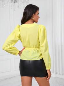 SHEIN Privé 前繫帶泡泡袖荷葉邊下擺襯衫 - 黃色 - 查看 2