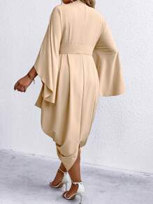 SHEIN Clasi Plus Twist Framtill Mantel Ärm Cocoon-klänning - Champagne - Visa 2