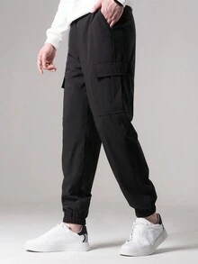 Manfinity Sport Corelite Men Flap Pocket Side Drawstring Waist Cargo Sports Pants - Black - View 5