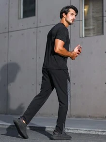 Manfinity Running Boyfriend Style Men Contrast Panel Slant Pocket Sports Pants Fall Breathable