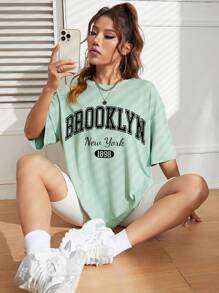 INAWLY Letter Graphic Drop Shoulder Tee Graphic Tees Women Tops