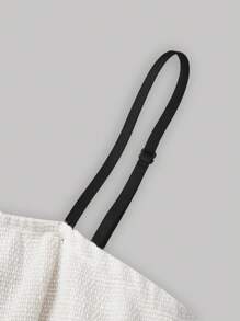 SHEIN MOD 花卉圖案補丁貼荷葉邊吊帶洋裝 - 米色 - 查看 5