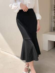 DAZY Solid Mermaid Hem Skirt - Black - View 3