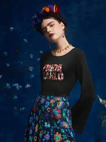 FURNANDA Frida Kahlo X SHEIN X Designer 字母圖案鐘形袖短款t恤 - 黑色 - 查看 7