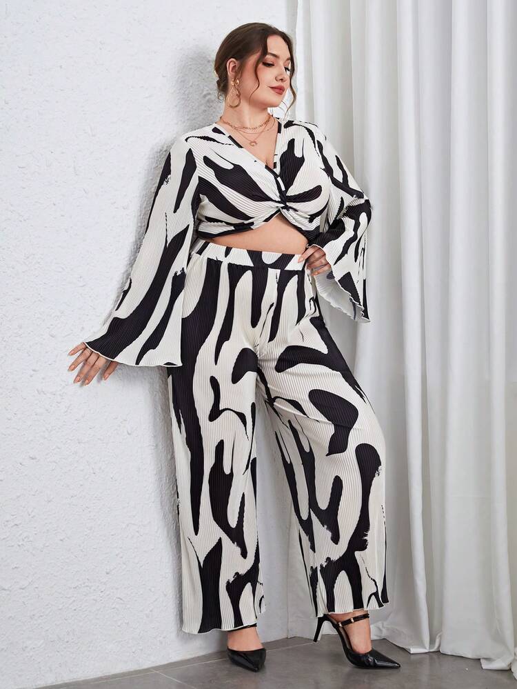 Plus Allover Print Twist Front Crop Top & Wide Leg Pants