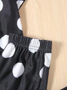 SHEIN 幼兒女童針織彩點及字母印花圓領上衣和寬腳褲家居套裝 - 黑與白 - 查看 7