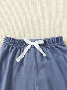 SHEIN Vintaside Kids Bebé niño Camiseta de rayas con parche con bolsillo & Pantalones con cordón delantero