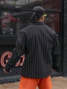 Manfinity Homme Men Striped Print Flap Pocket Overcoat - Black - View 2