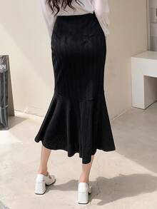 DAZY Solid Mermaid Hem Skirt - Black - View 4