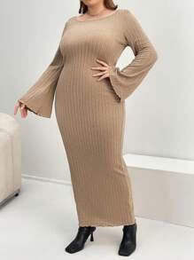 SHEIN Essnce 大碼素色喇叭袖緊身洋裝 - 卡其色 - 查看 7