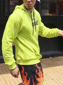 Manfinity Homme 休閒抽繩 口袋字母男士運動衫 - 綠色 - 查看 3