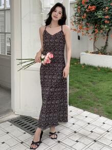 DAZY Ditsy Floral Print Cami Dress - Black - View 3