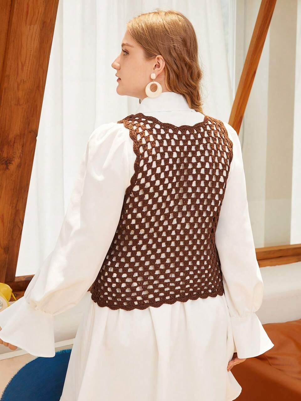 Plus 1pc Colorblock Hollow Out Knit Top