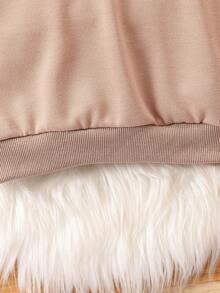 SHEIN 女小童標語圖案落肩袖衛衣洋裝 - 卡其色 - 查看 5