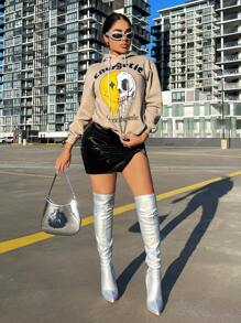 SHEIN SXY Áo hoodie dây rút có họa tiết đầu lâu & chữ cái - Màu be - Xem 5