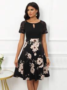 Floral Print Contrast Lace Raglan Sleeve Keyhole Neckline Dress - Black - View 1