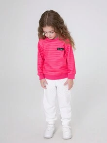 SHEIN Young Girl 2pcs Letter Patched Detail Drop Shoulder Sweatshirt - Hot Pink - View 3