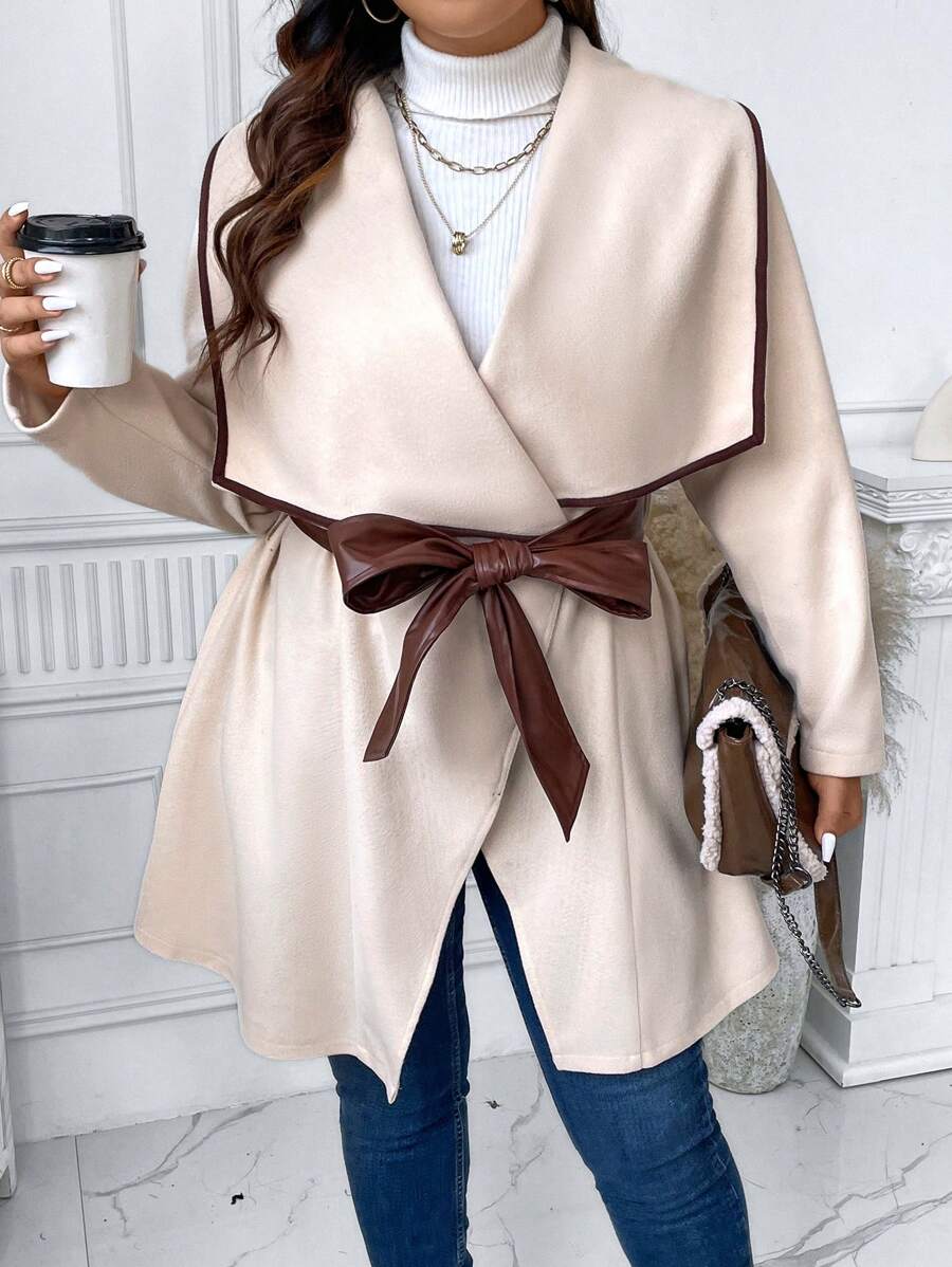 Celure 加瀑布領撞色綁帶束帶大衣 - 杏色 - 查看 1