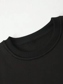 SHEIN EZwear Plus Cartoon Graphic Thermal Lined Sweatshirt Graduation,Back To School,Graduation,Teacher For Women,Back To School Pullover Fall Winter Sweatshirt Autumn - Black - View 4