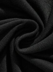 ROMWE MEN Goth Guys Skull & Letter Graphic Tee - Black - View 4