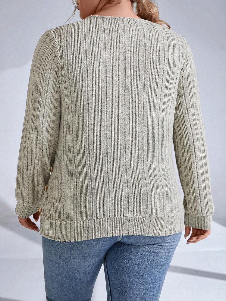 Plus Chain Detail Wrap Cross Sweatshirt Graduation,Back To School,Graduation,Teacher For Women,Back To School Pullover Fall Winter Sweatshirt Autumn