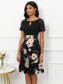 Floral Print Contrast Lace Raglan Sleeve Keyhole Neckline Dress - Black - View 3