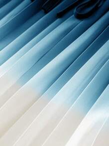 Calvaya Plus Ombre Pleated Knot Front Skirt - Navy Blue - View 3