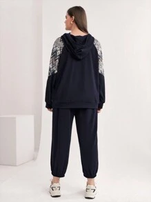 Mulvari Plus Geo Print Raglan Sleeve Hoodie & Sweatpants - Navy Blue - View 5