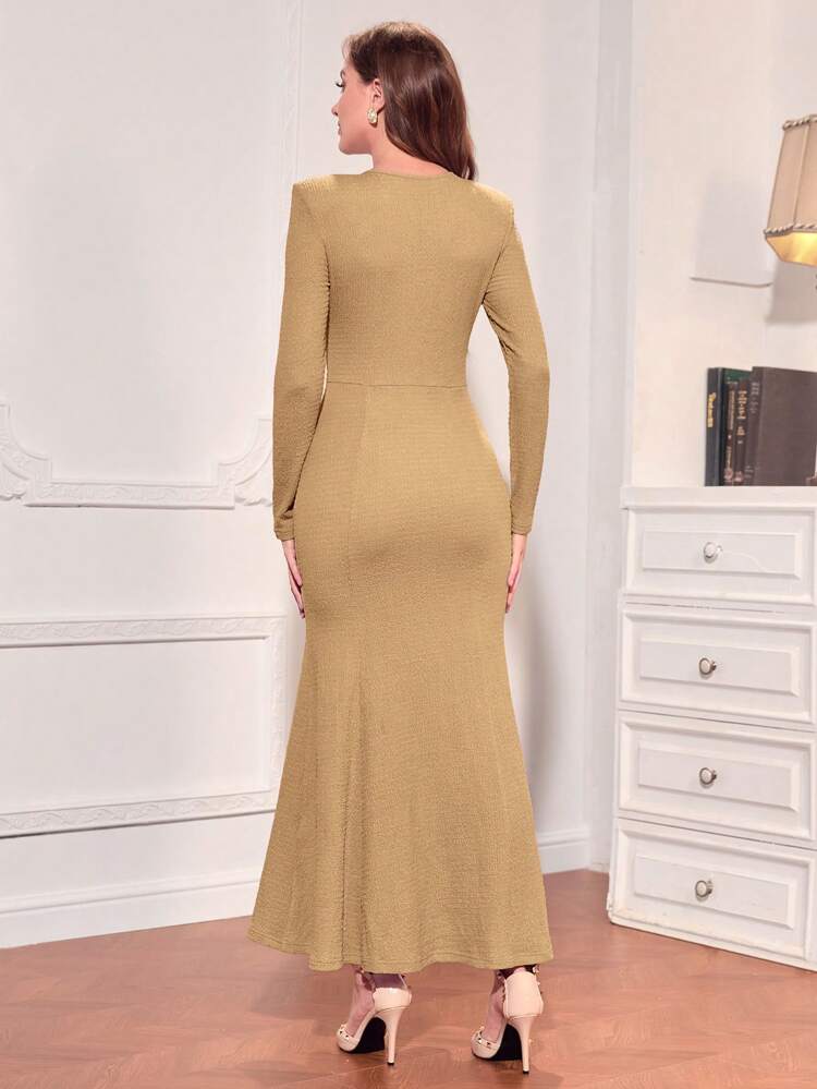 Cut Out Front Mermaid Hem Dress